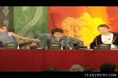 Normal_uk press conference bbc news 2002 16